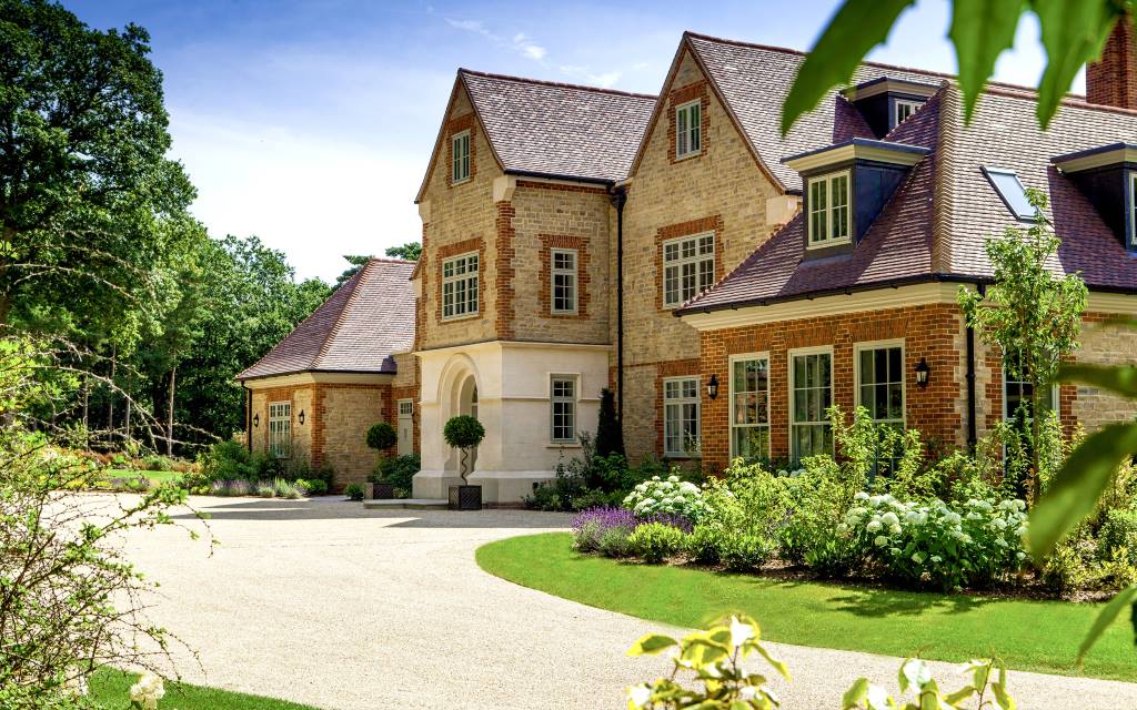 Benefits of Traditional Landscaping