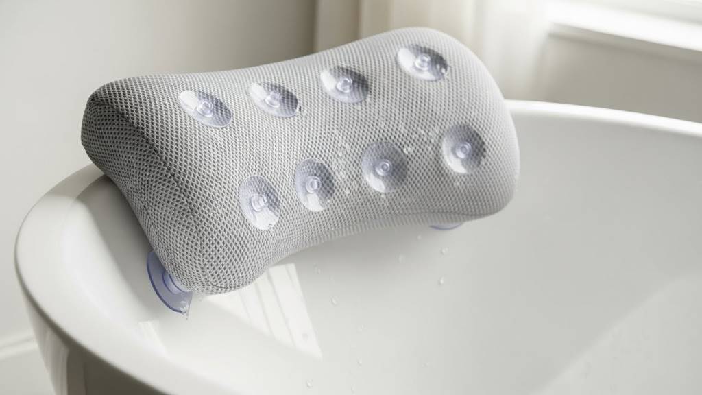 strong suction cups and quick-dry mesh on luxury bath pillow