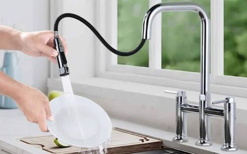 Durable kitchen faucet for everyday use in Florida (FL)